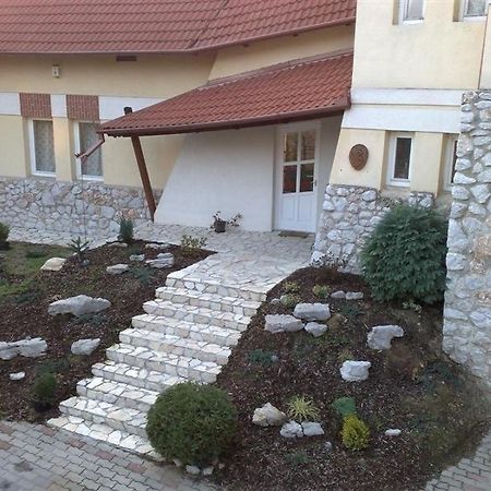 Marci Villa Pécs Eksteriør bilde